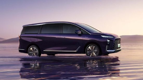 融证通 全新GL8陆尊上市：搭载真龙插混Pro系统，综合续航1450km，售价33.99万元起